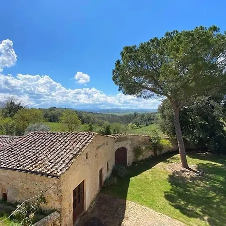 Tenuta Uzielli An Elegant Countryside Vila *